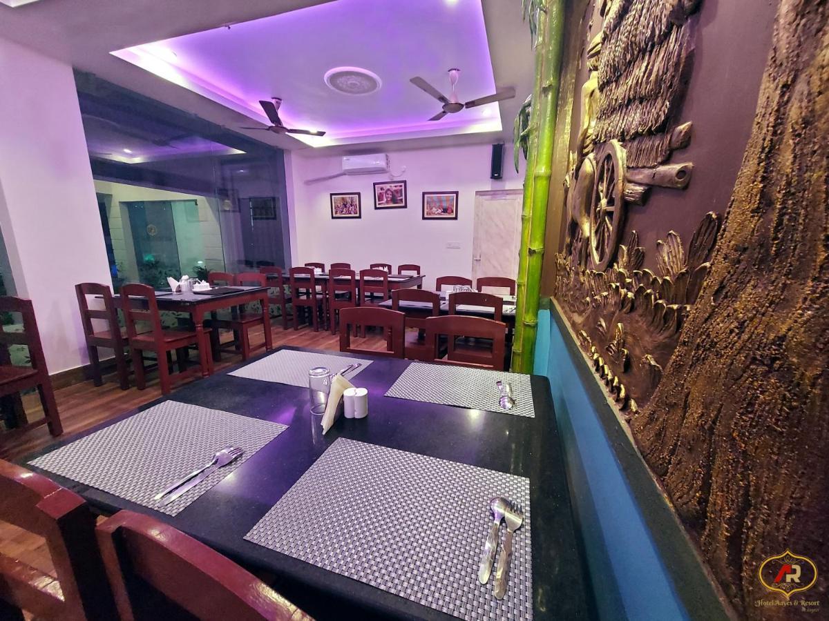 Hotel Aayes And Resort Shānti Niketan 外观 照片